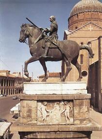 Equestrian statue of Gattamelata at Padua - Донателло