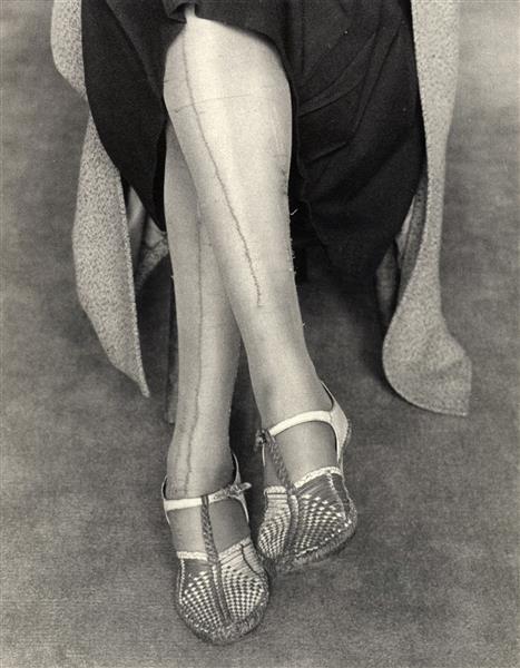 Mended Stockings, San Francisco, 1934 - 多萝西·兰格