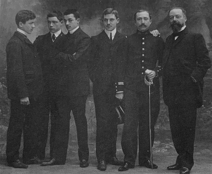 Paul Doumer Et Ses Cinq Fils, 1905 - Nadar