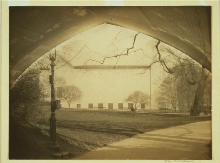 Abstraction (Metropolitan Museum of Art Seen Through the Greywacke Arch, Central Park, New York), c.1934 - Doris Ulmann