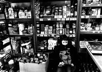 Store Shop Boy - Mihnea Cernat