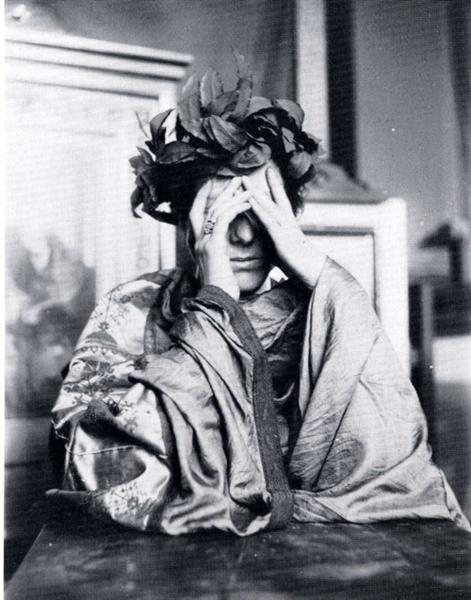 Portrait of Marguerite Khnopff, 1890 - Fernand Khnopff