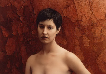 Woman w/ Red Wall, 1998 - Кент Беллоуз