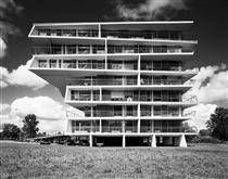 Tartu Rebase Street - Le Corbusier