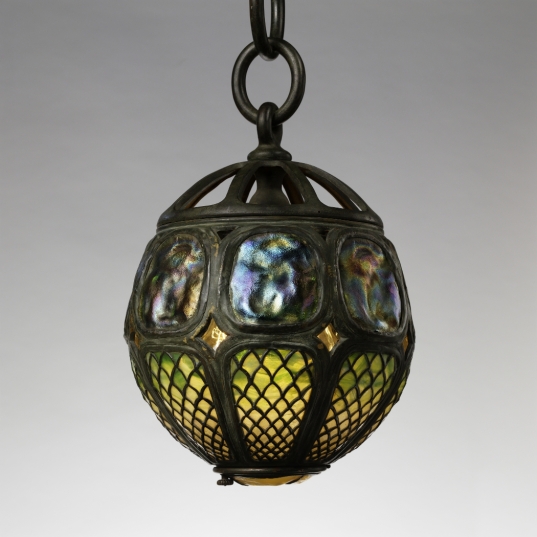 Turtleback globe, 1905 - Louis Comfort Tiffany