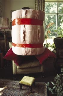 Object for an armchair - Філіда Барлоу